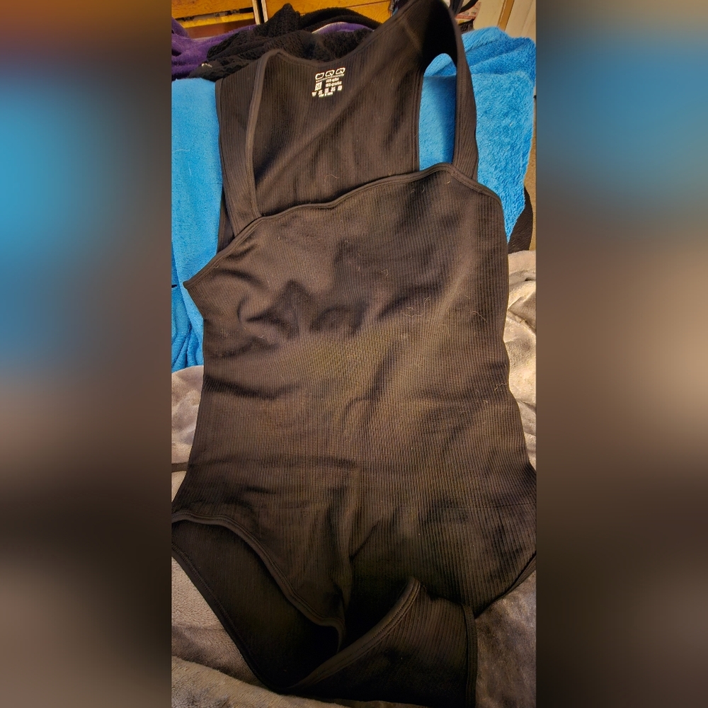 Black Ribbed Tank Top